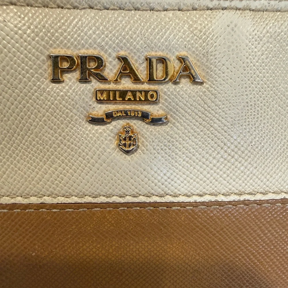 Used Prada Saffiano Leather Zip-Around Long Color Block Wallet - Picture 2 of 16